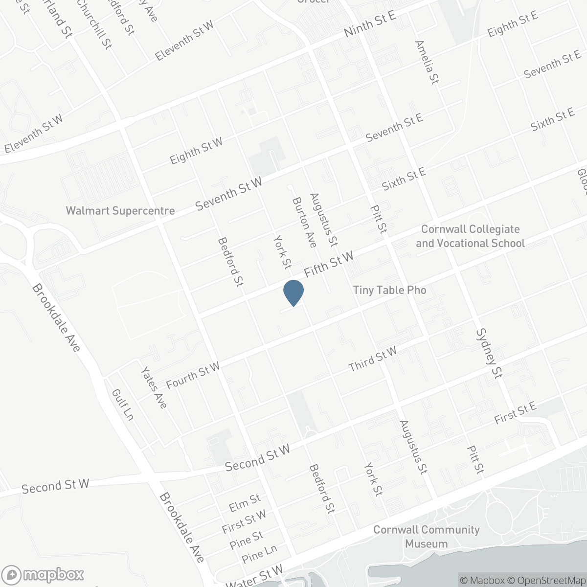 448 YORK STREET, Cornwall, Ontario K6J 3Z7